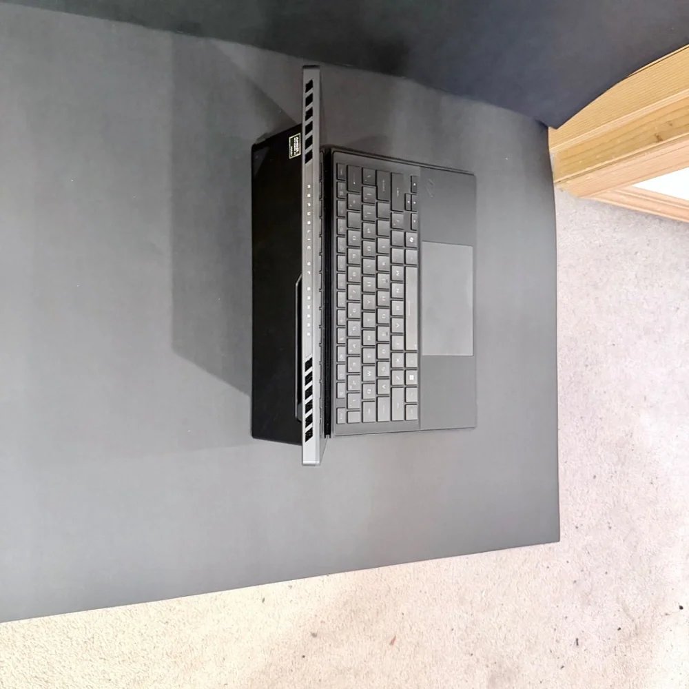 ASUS 13.4